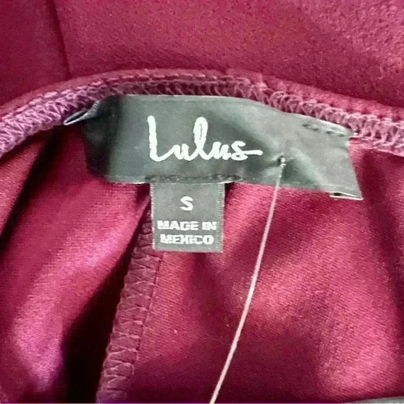 Lulu’s Cutout On The Town Plum Purple Bodycon Dress Size Small NWT - Picture 4 of 7